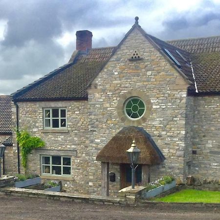 مبيت وإفطار Wedmore Castle Farm المظهر الخارجي الصورة