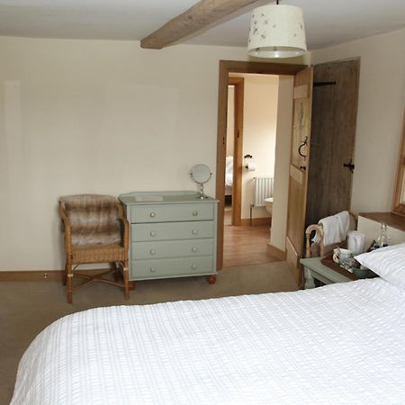 مبيت وإفطار Wedmore Castle Farm المظهر الخارجي الصورة