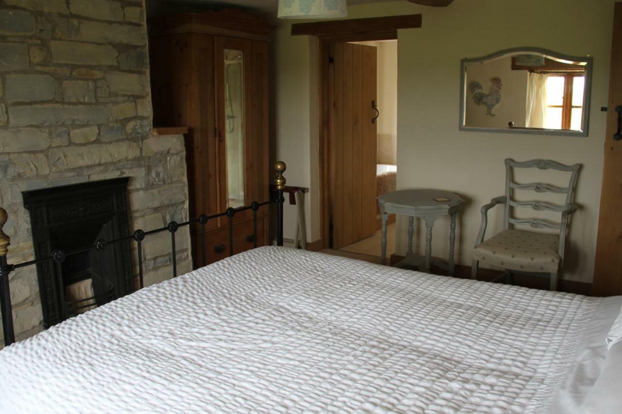 مبيت وإفطار Wedmore Castle Farm المظهر الخارجي الصورة